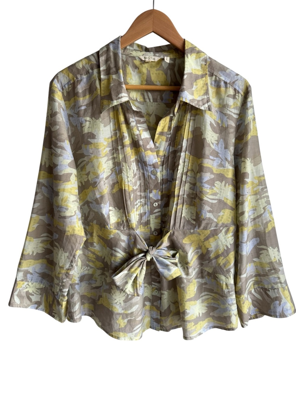 Nic+Zoe Cotton/Silk Button Down Blouse Sz XL Floral Camo Top Lightweight Shirt
